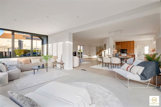 Fraai gerenoveerde villa