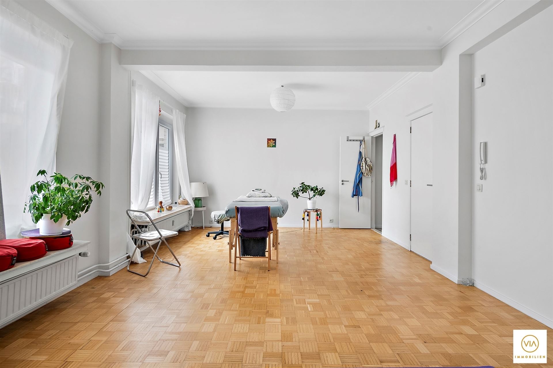 Glvlapp. studio/praktijkruimte met 1slk + kelder van 70m²