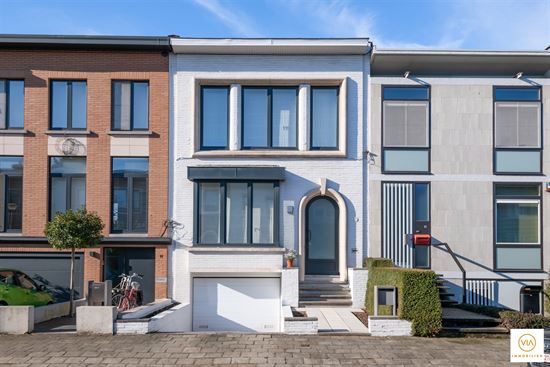 Op te frissen woning nabij de Parken