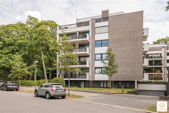 Standingvol app. met 3slk + terras & P