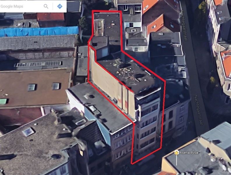 12 verhuurde appartementen in volledig conform gebouw