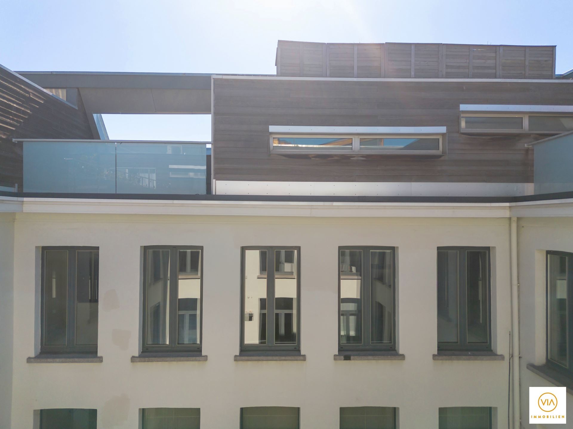 Prachtige penthouse met 2 slaapkamers en zonneterras