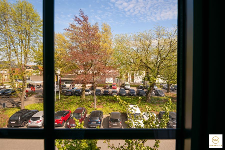 Instapklaar app.met ruim terras & 2slk + dressing
