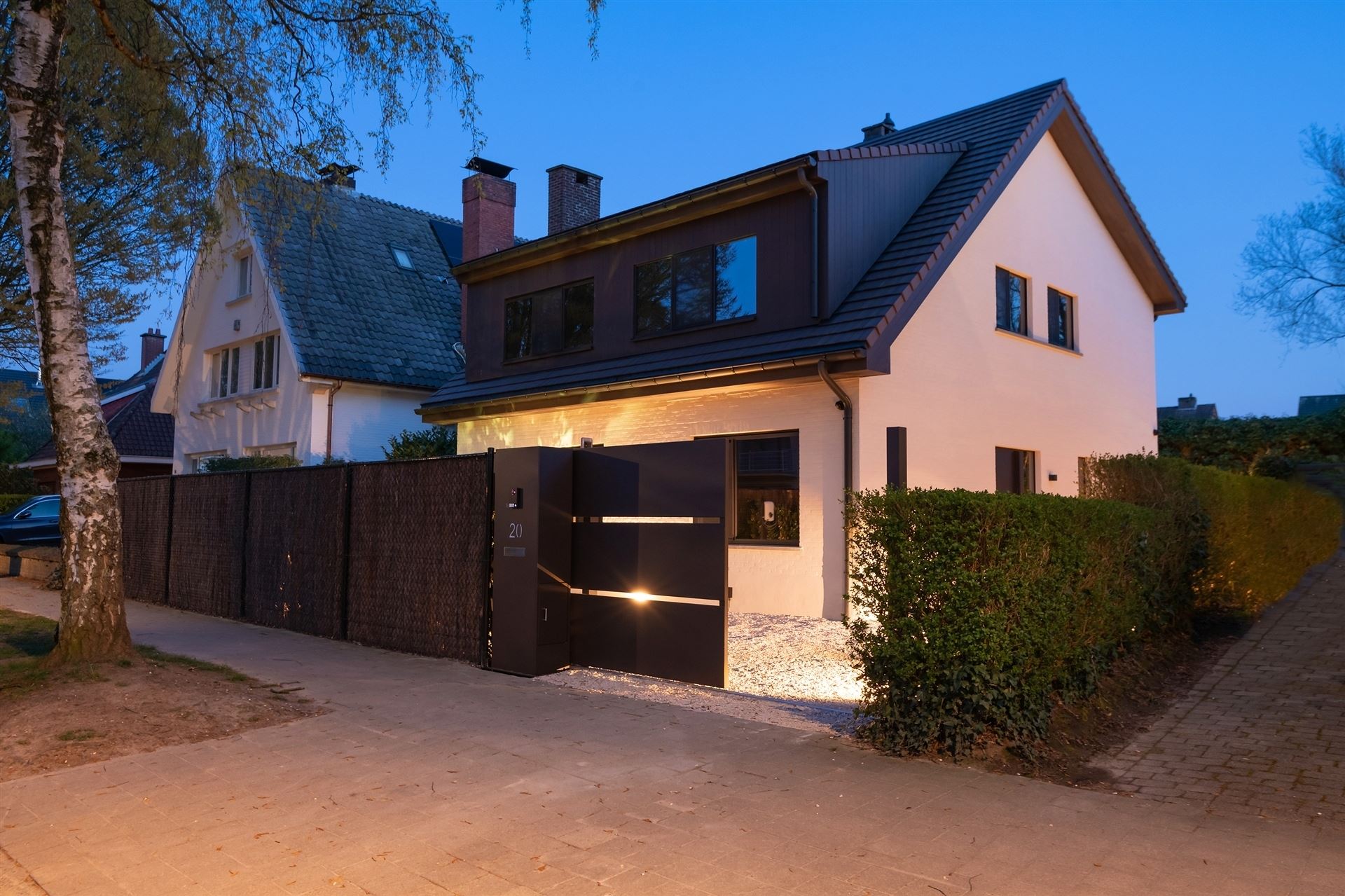 Fraai gerenoveerde villa op topligging