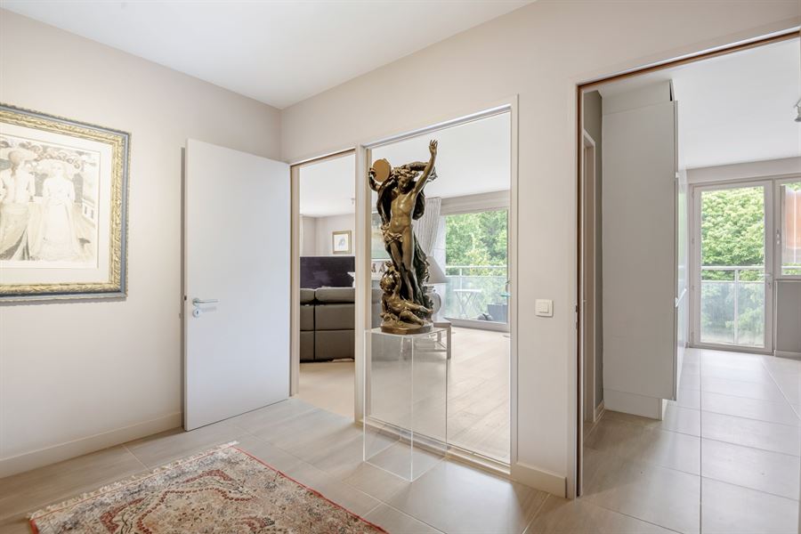 Luxe appartement met 3slk & 2bdkm + P