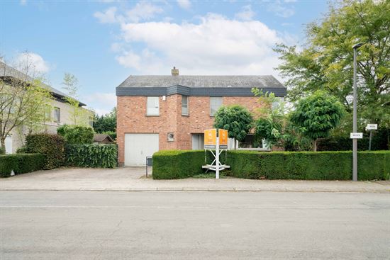 Elsdonkwijk, Instapklare lichtvolle Villa op 720m² grond