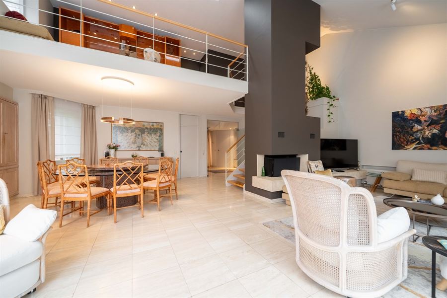 Elsdonkwijk, Instapklare lichtvolle Villa op 720m² grond