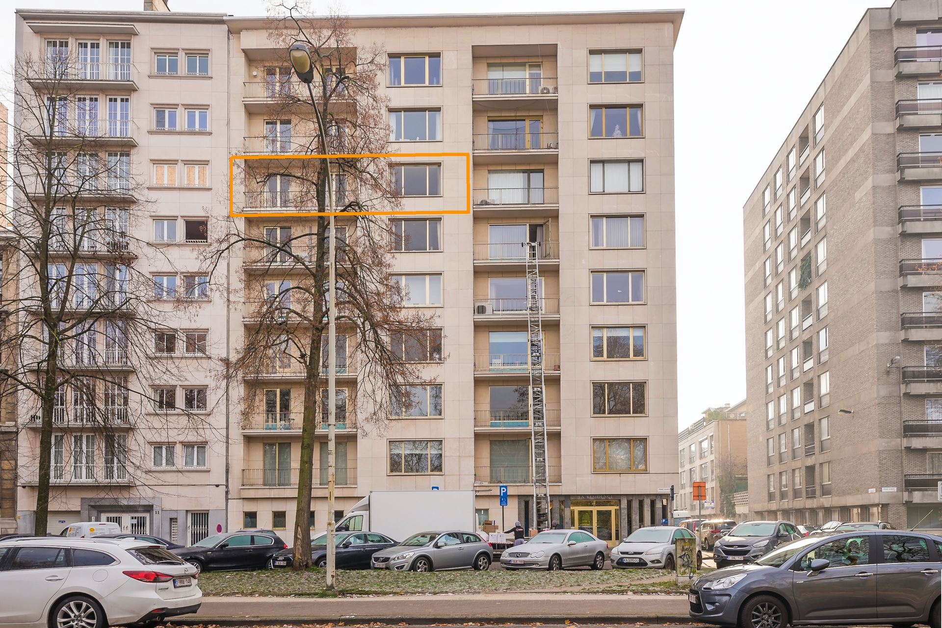 Riant appartement ca 220 m²