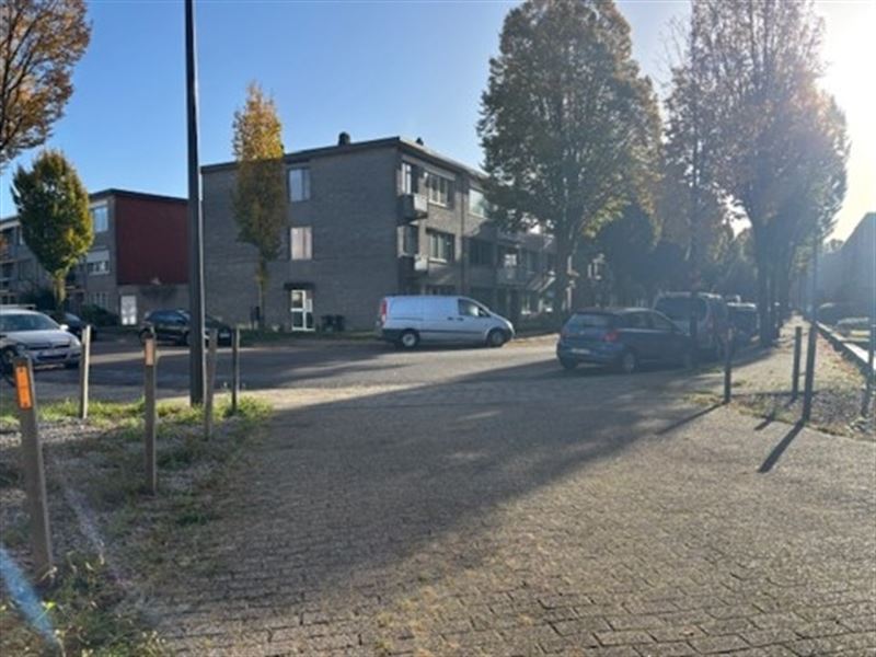 Garagebox in afgesloten garagecomplex te Mortsel