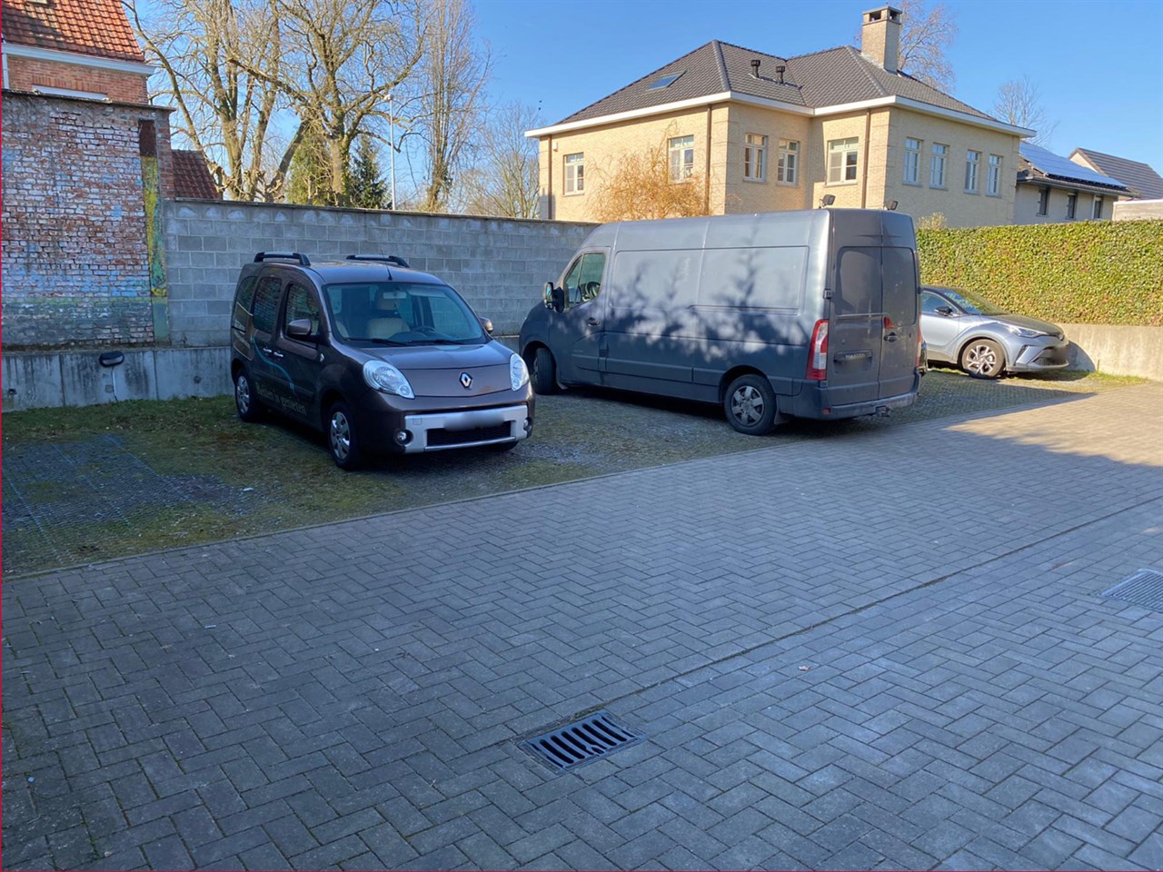 garage / parking in Hamme