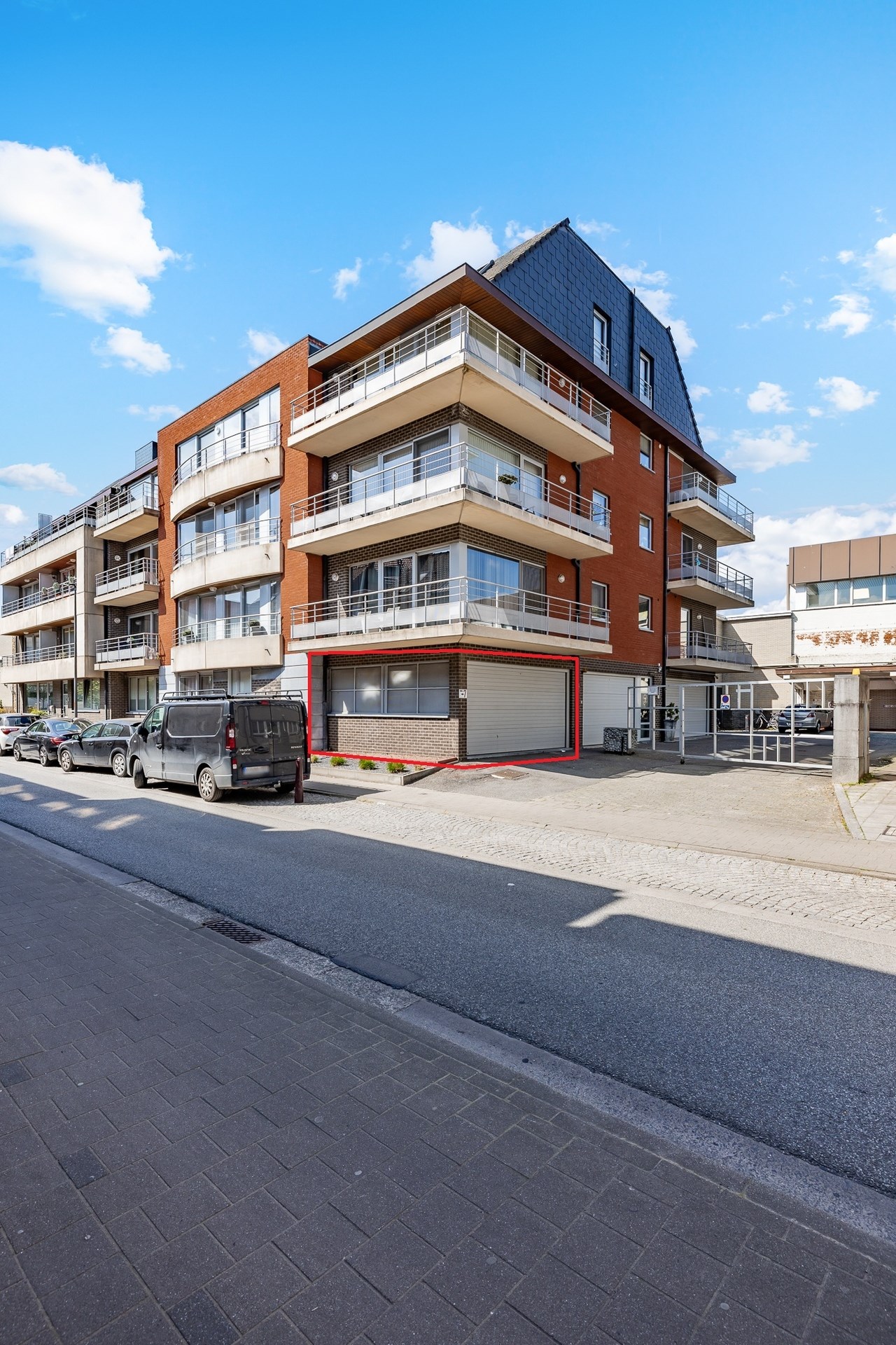 garage/parking in AALST
