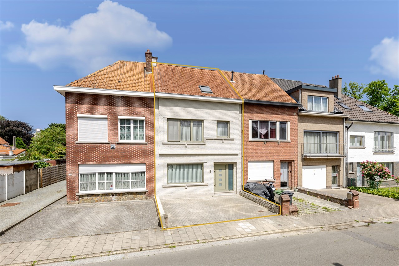 huis in AALST