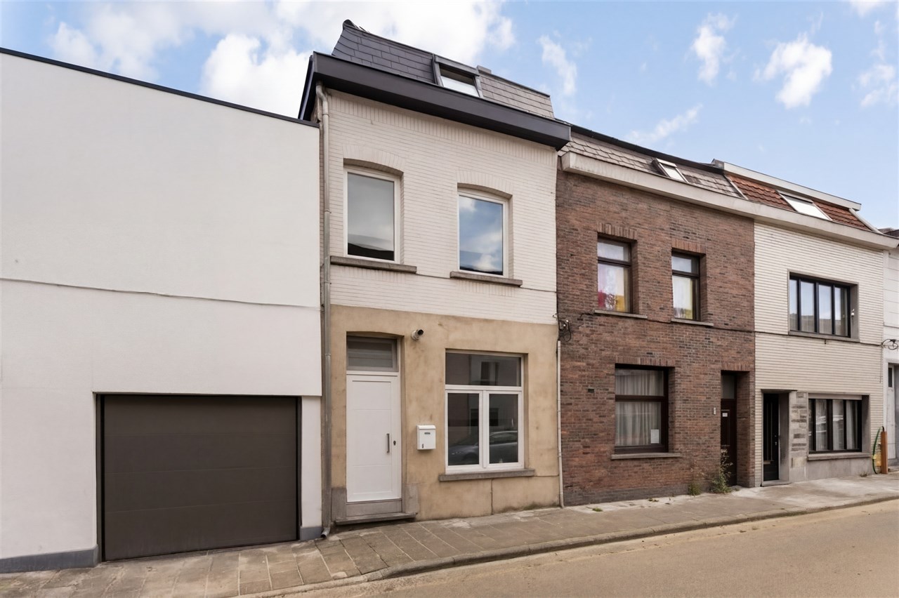 huis in AALST