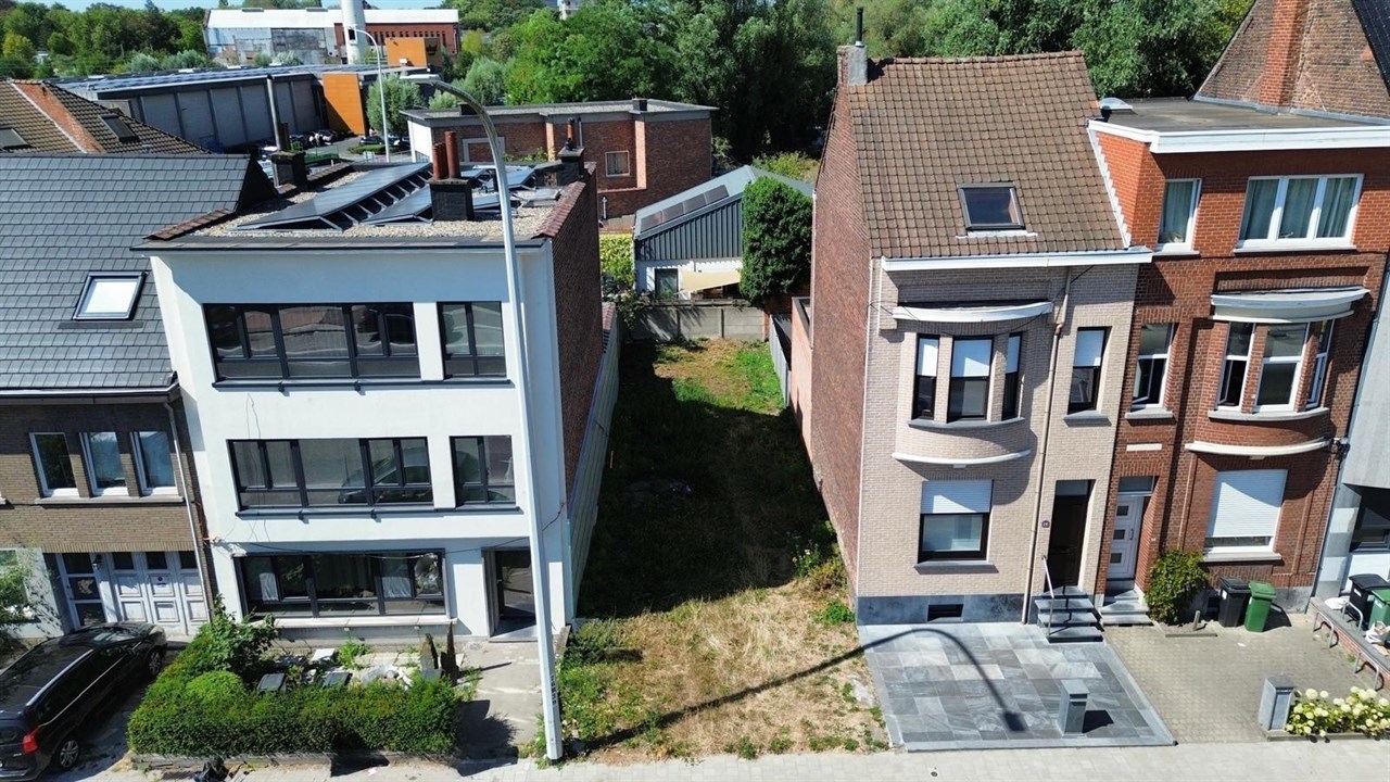 grond in AALST