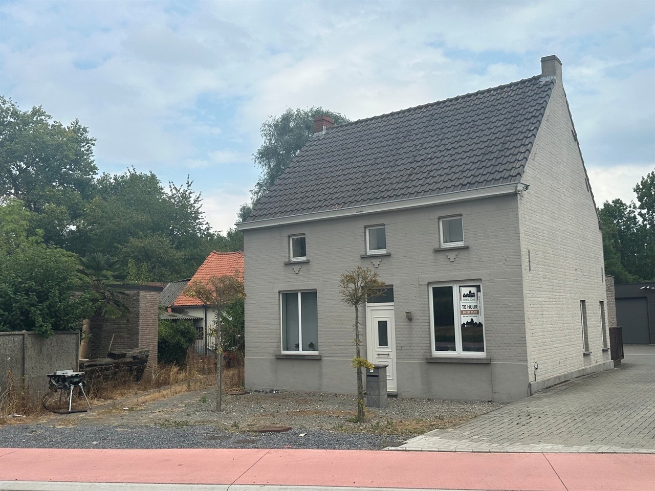 huis in WESTREM