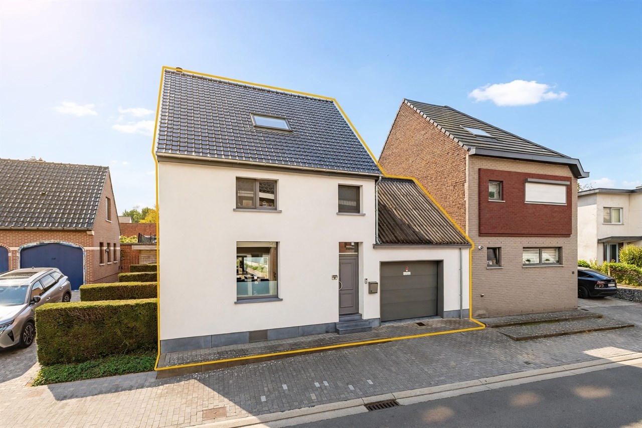 huis in MERE