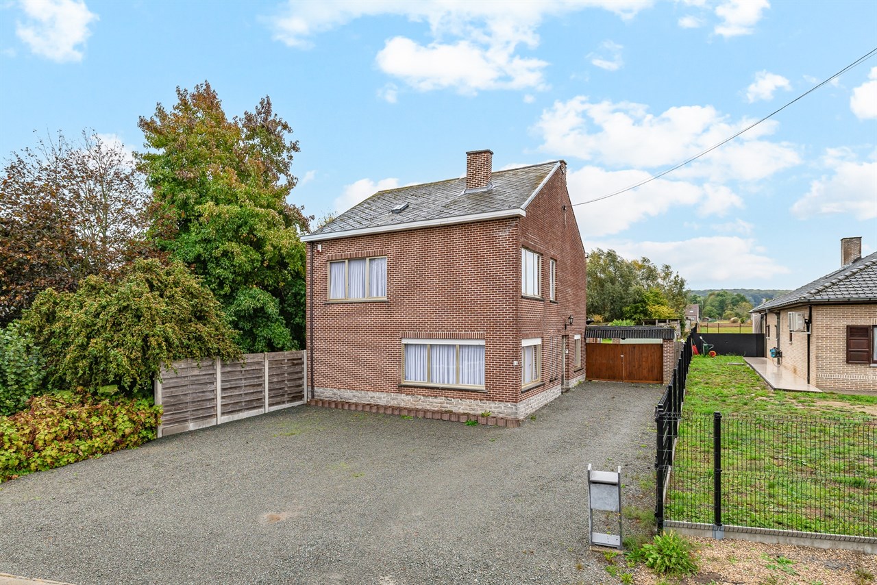 huis in MEERBEKE